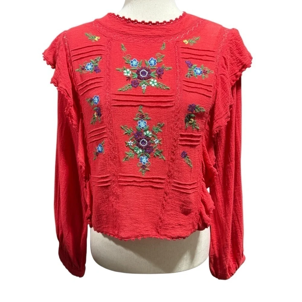 Free People The Amy Red Floral Embroidered Top Long Sleeve Sz XS Boho Ruffles